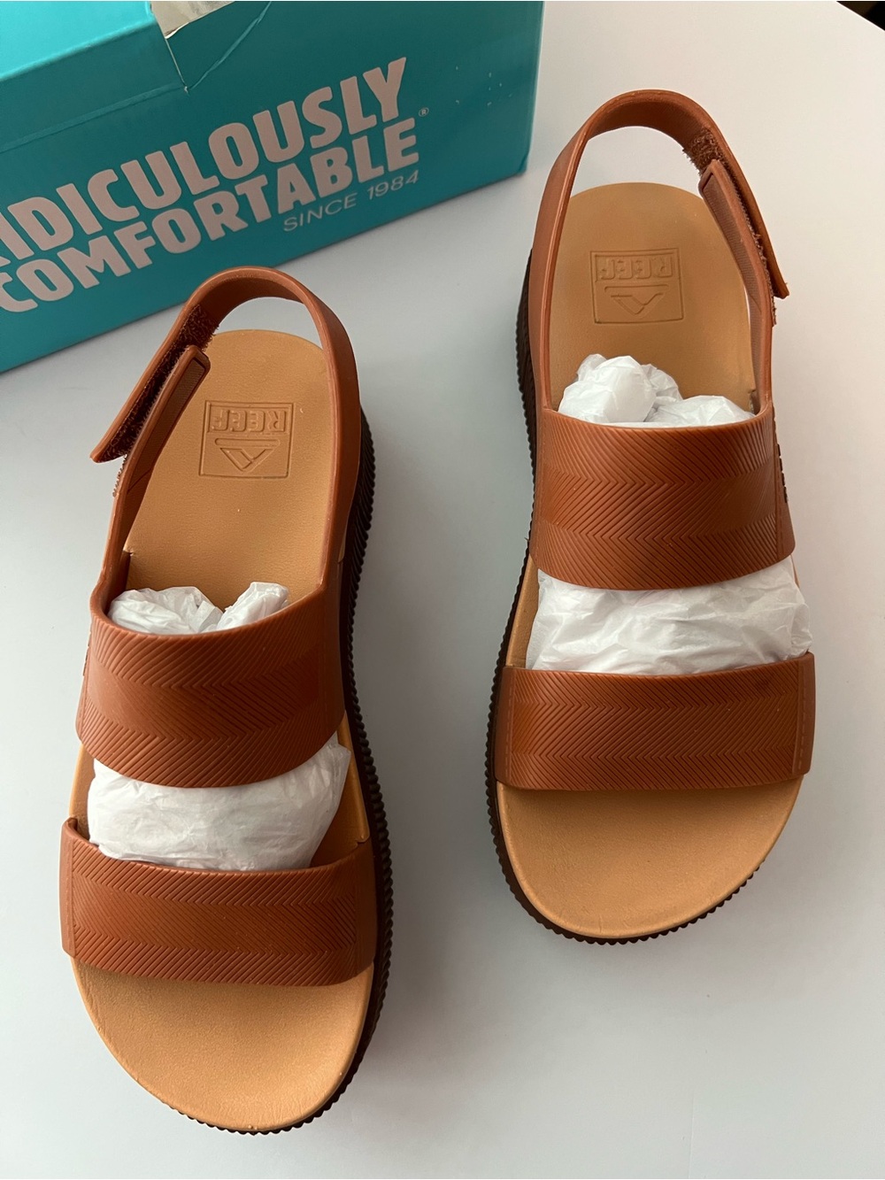 Reef Water Vista High Brown Dual-Strap Platform Sandals - Picture 2 of 10